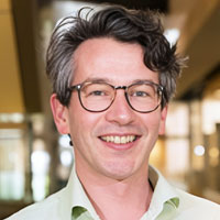 Nicholas Ekins-Daukes